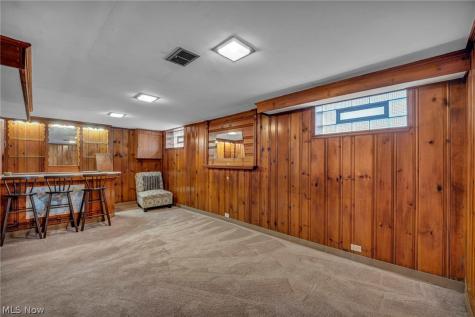 2390 Rinard Road Cleveland Heights OH 44118