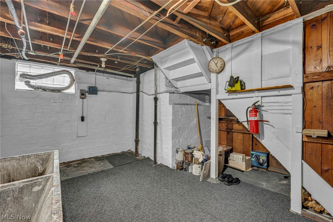 2390 Rinard Road Cleveland Heights OH 44118