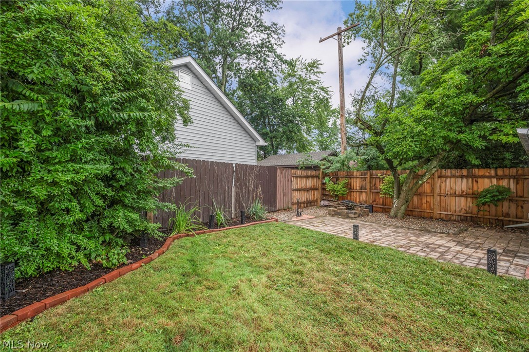 2390 Rinard Road Cleveland Heights OH 44118