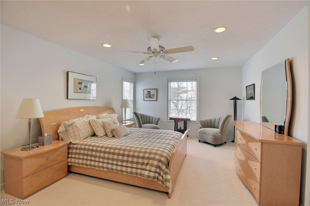 441 W Glengary Circle Highland Heights OH 44143