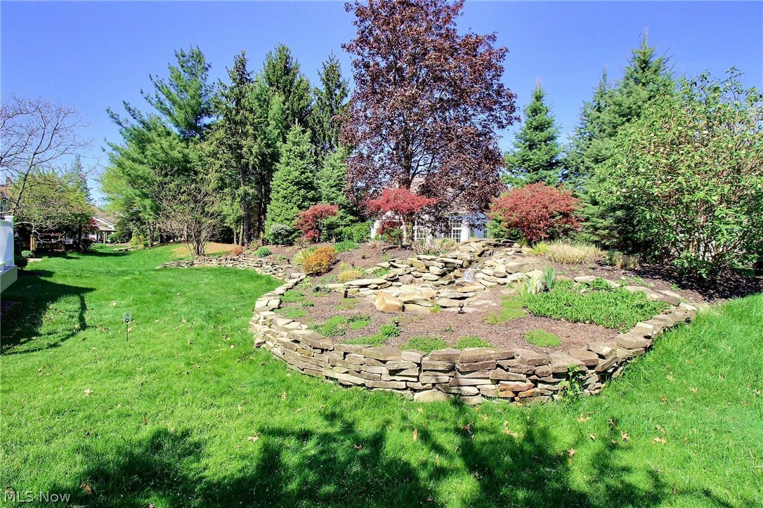 441 W Glengary Circle Highland Heights OH 44143