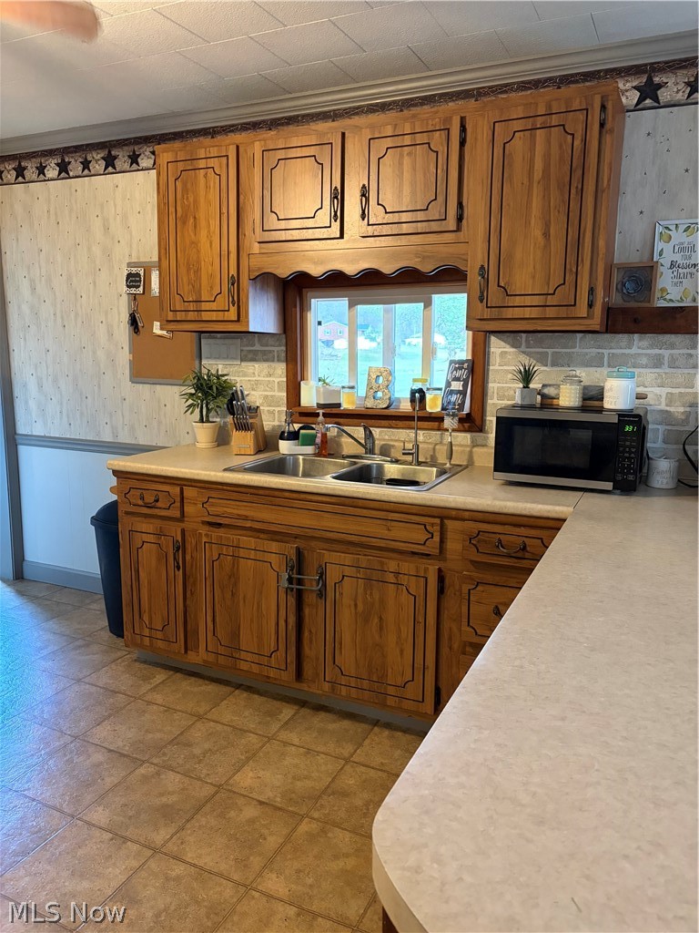 3719 Holmes Road Cambridge OH 43725