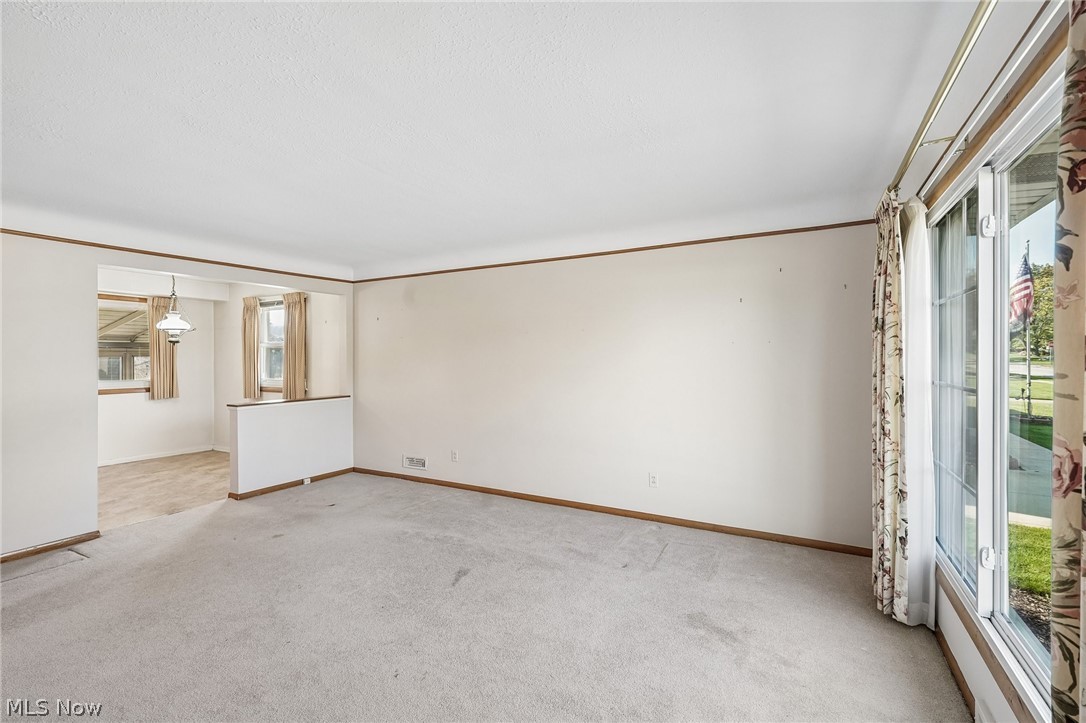 10699 Gabriella Drive Parma OH 44130