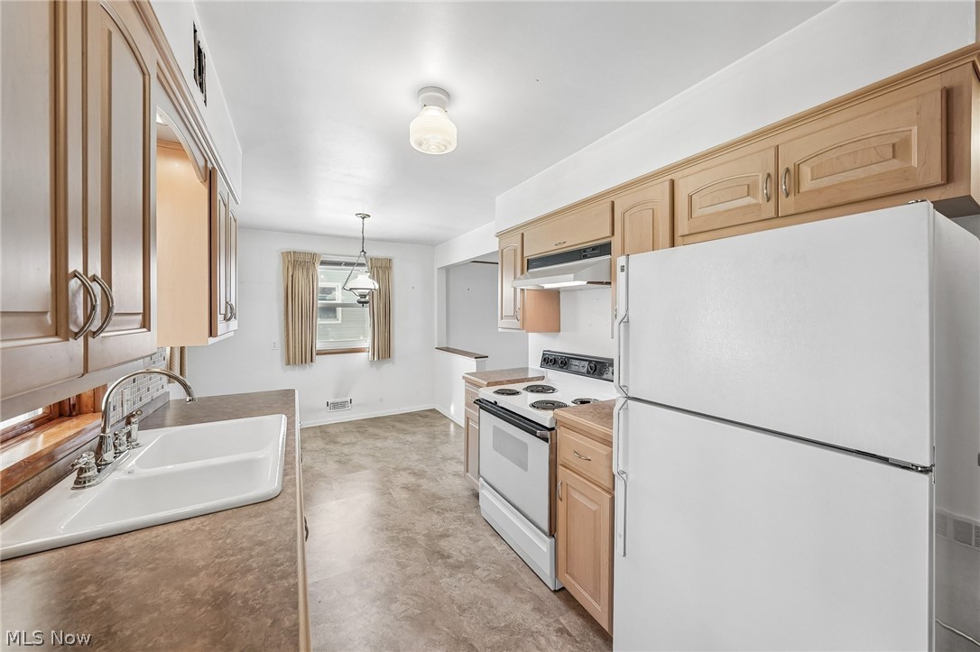 10699 Gabriella Drive Parma OH 44130