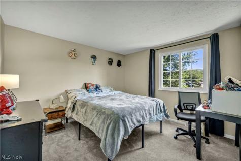 817 Glencairn Lane Brunswick OH 44212