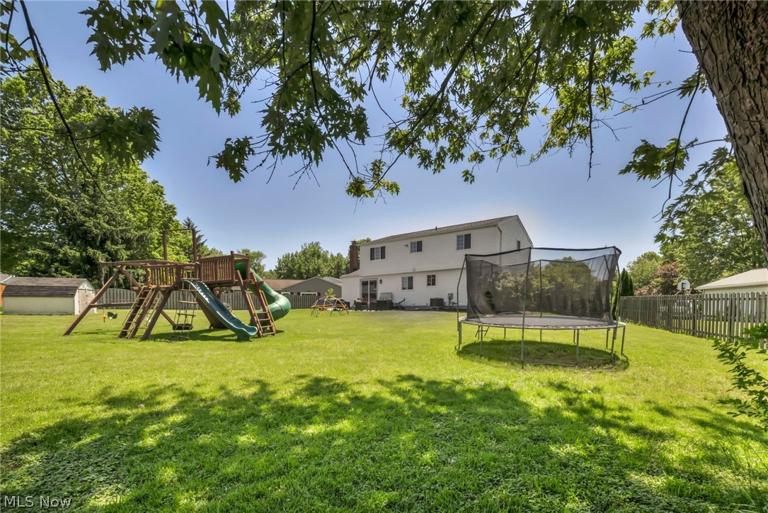 817 Glencairn Lane Brunswick OH 44212