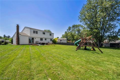 817 Glencairn Lane Brunswick OH 44212