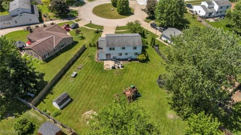 817 Glencairn Lane Brunswick OH 44212