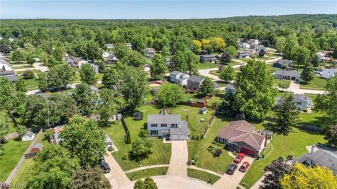 817 Glencairn Lane Brunswick OH 44212