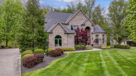 37775 Flanders Drive Solon OH 44139