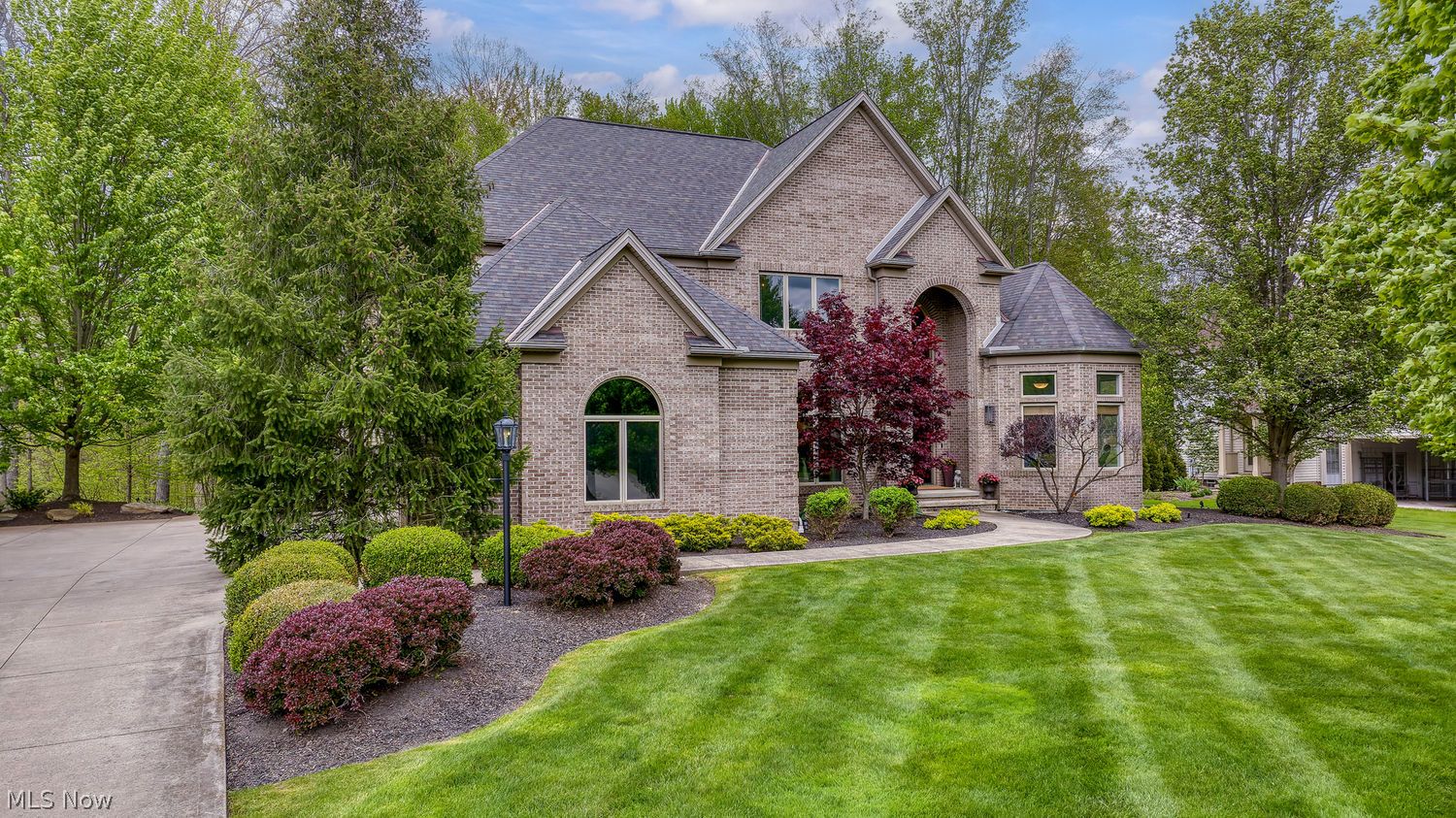 37775 Flanders Drive Solon OH 44139