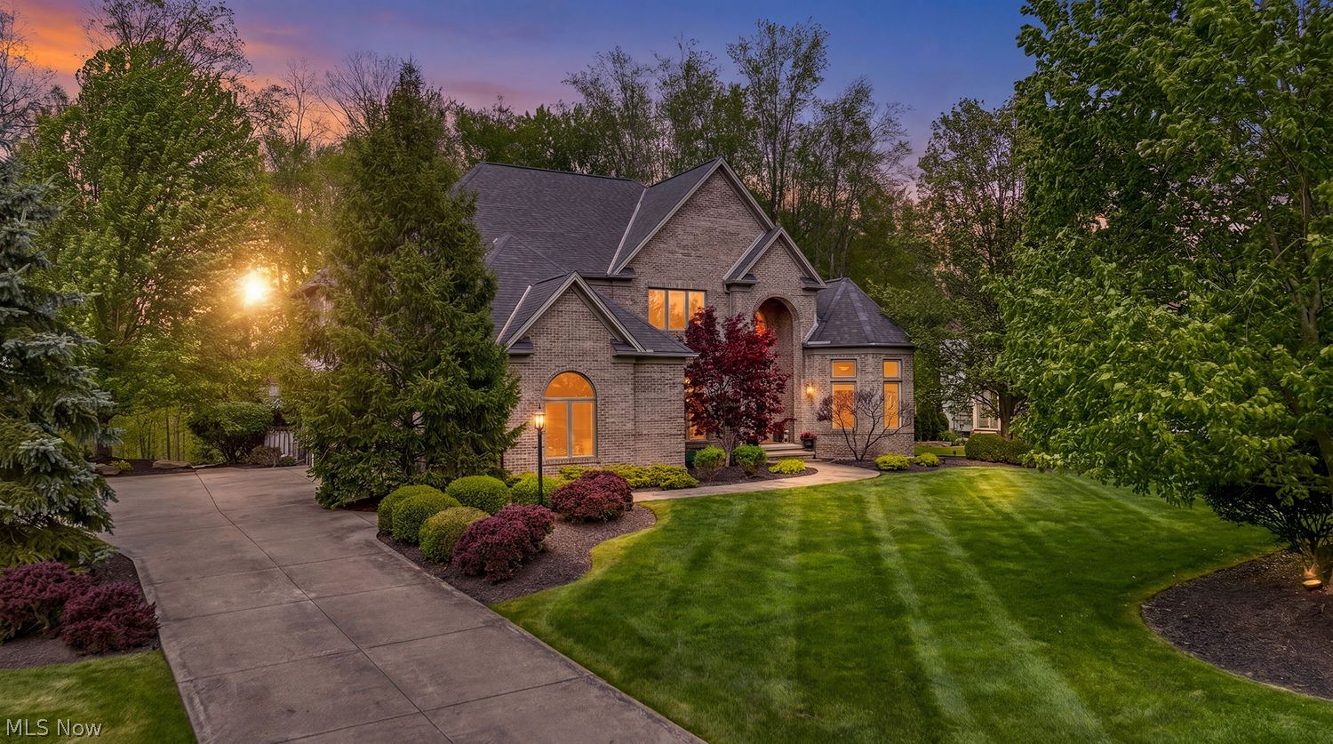 37775 Flanders Drive Solon OH 44139