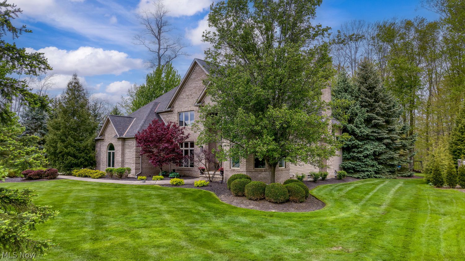 37775 Flanders Drive Solon OH 44139