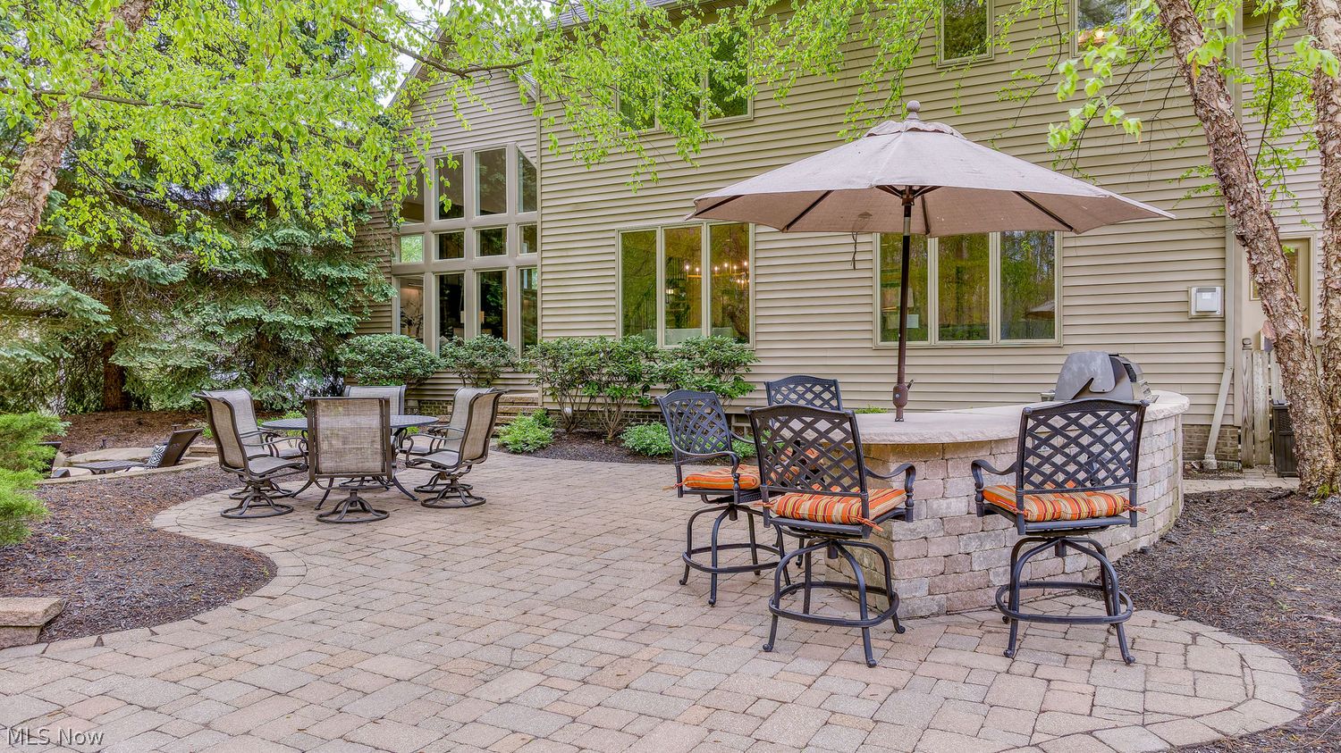 37775 Flanders Drive Solon OH 44139