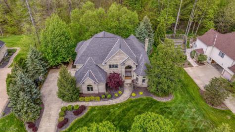 37775 Flanders Drive Solon OH 44139