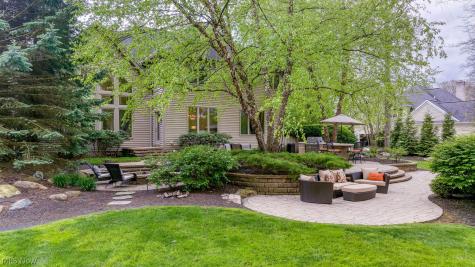 37775 Flanders Drive Solon OH 44139
