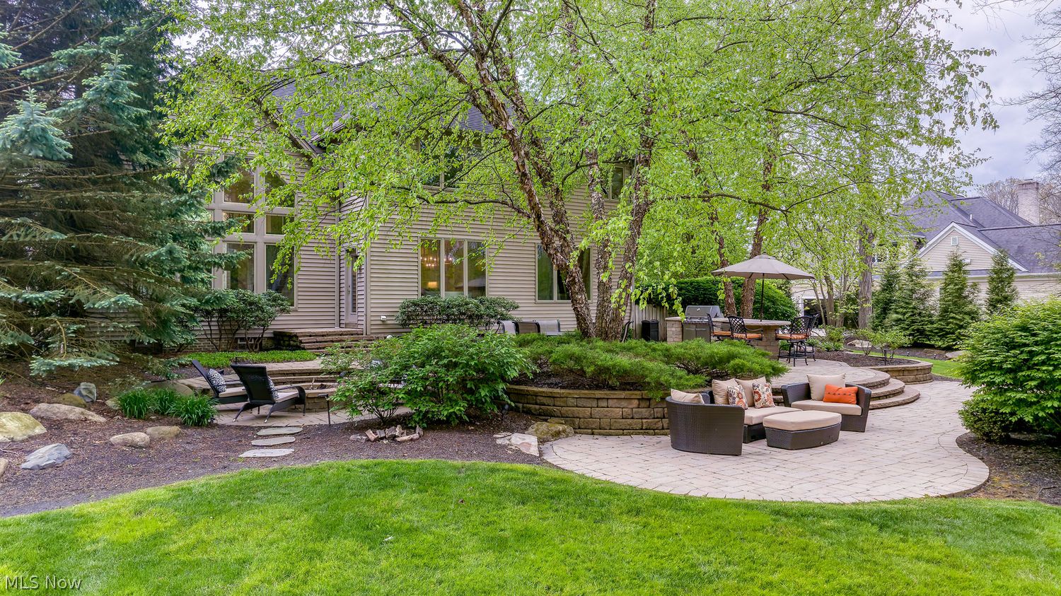 37775 Flanders Drive Solon OH 44139