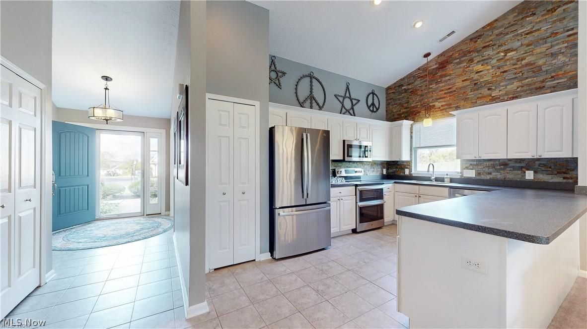 5653 Lisa Oval Medina OH 44256