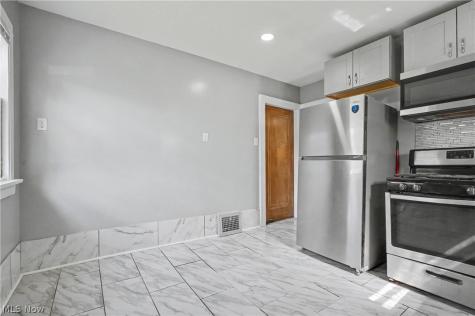 3394 Lownesdale Road Cleveland Heights OH 44112