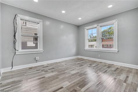 3394 Lownesdale Road Cleveland Heights OH 44112