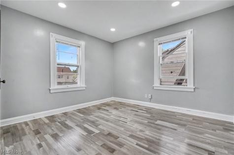 3394 Lownesdale Road Cleveland Heights OH 44112