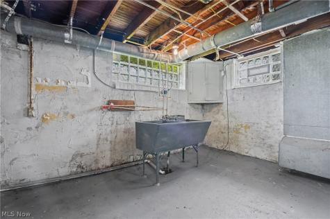 3394 Lownesdale Road Cleveland Heights OH 44112