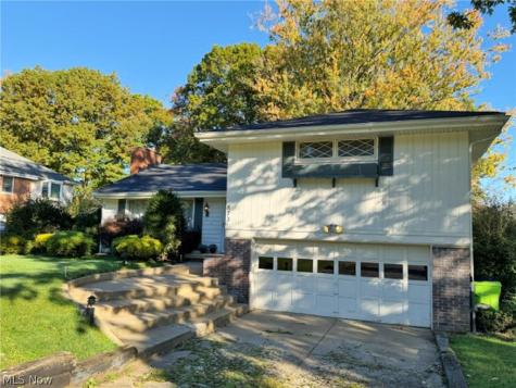 873 Norton Drive Tallmadge OH 44278