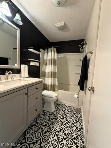 873 Norton Drive Tallmadge OH 44278