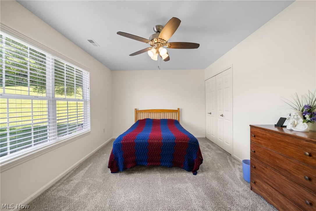 140 Woodbury Glen Street Hartville OH 44632