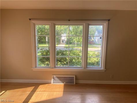 4218 Silsby Road University Heights OH 44118