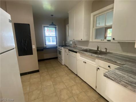 4218 Silsby Road University Heights OH 44118