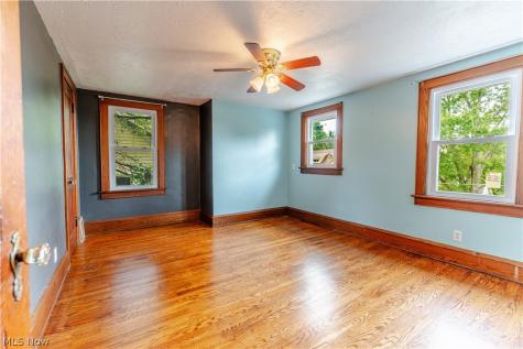 109 Fairview Avenue Millersburg OH 44654