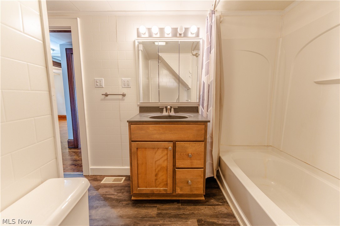 109 Fairview Avenue Millersburg OH 44654