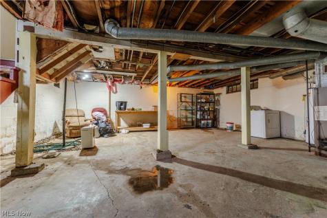 109 Fairview Avenue Millersburg OH 44654