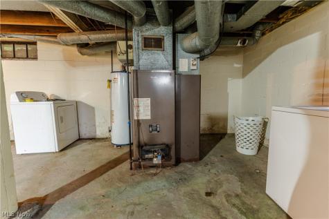 109 Fairview Avenue Millersburg OH 44654