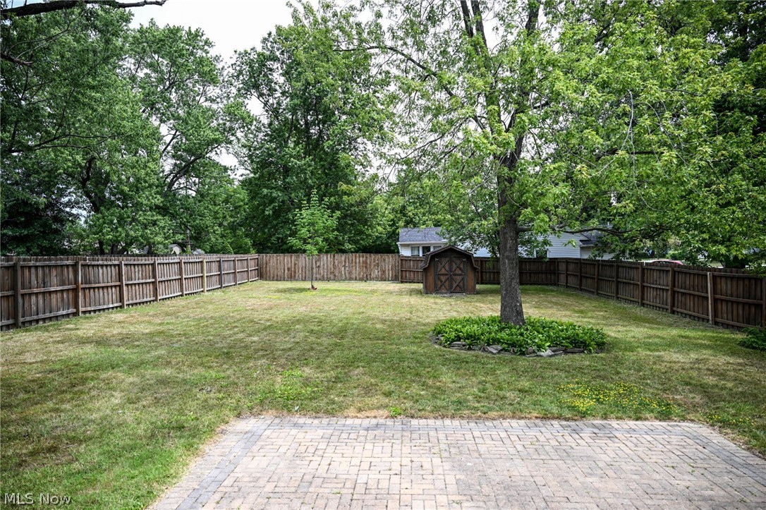 1313 Richmond Road Lyndhurst OH 44124