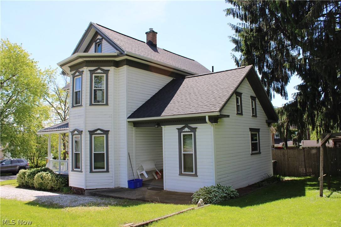 2407 Fletcher Avenue NE Canton OH 44705
