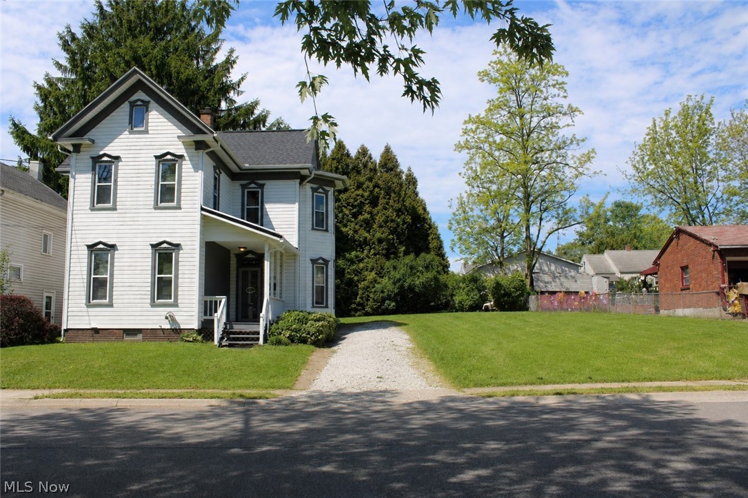 2407 Fletcher Avenue NE Canton OH 44705