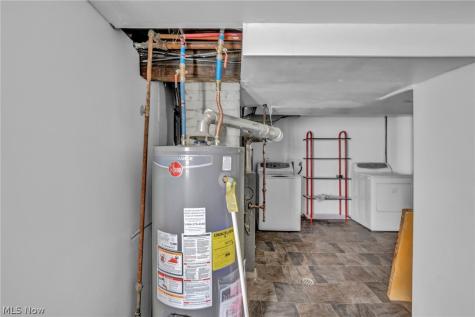 364 Rexford Street Akron OH 44314