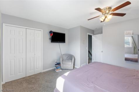 110 Wilshire Court Elyria OH 44035