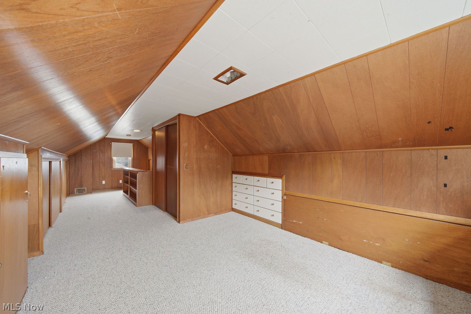 427 Valleyview Avenue NW Canton OH 44708
