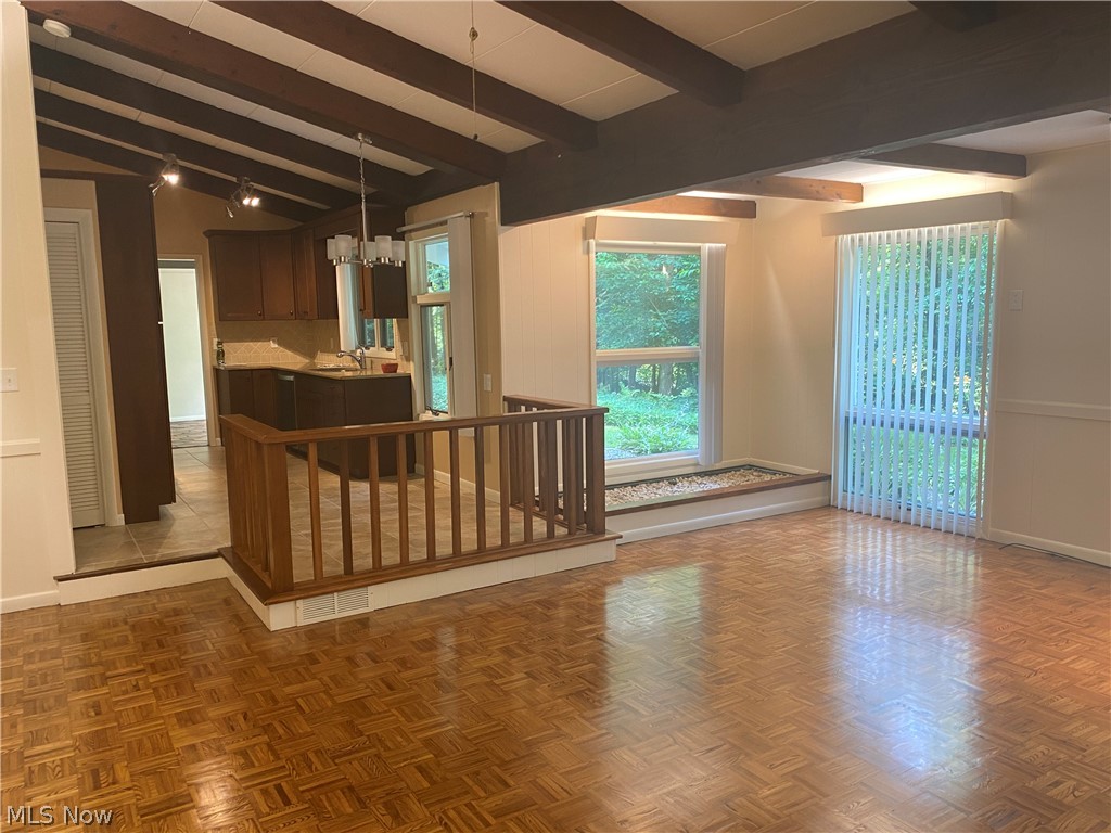 17079 Cats Den Road Chagrin Falls OH 44023