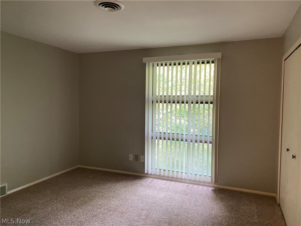 17079 Cats Den Road Chagrin Falls OH 44023