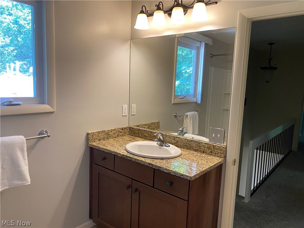 17079 Cats Den Road Chagrin Falls OH 44023