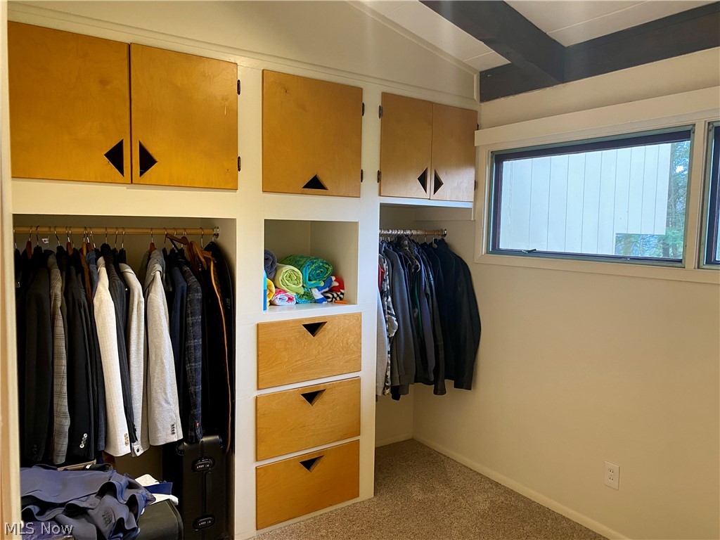 17079 Cats Den Road Chagrin Falls OH 44023