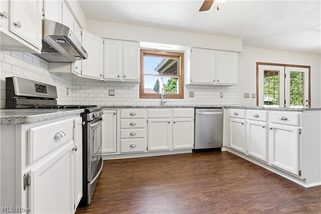 8960 Laurel Lane North Royalton OH 44133