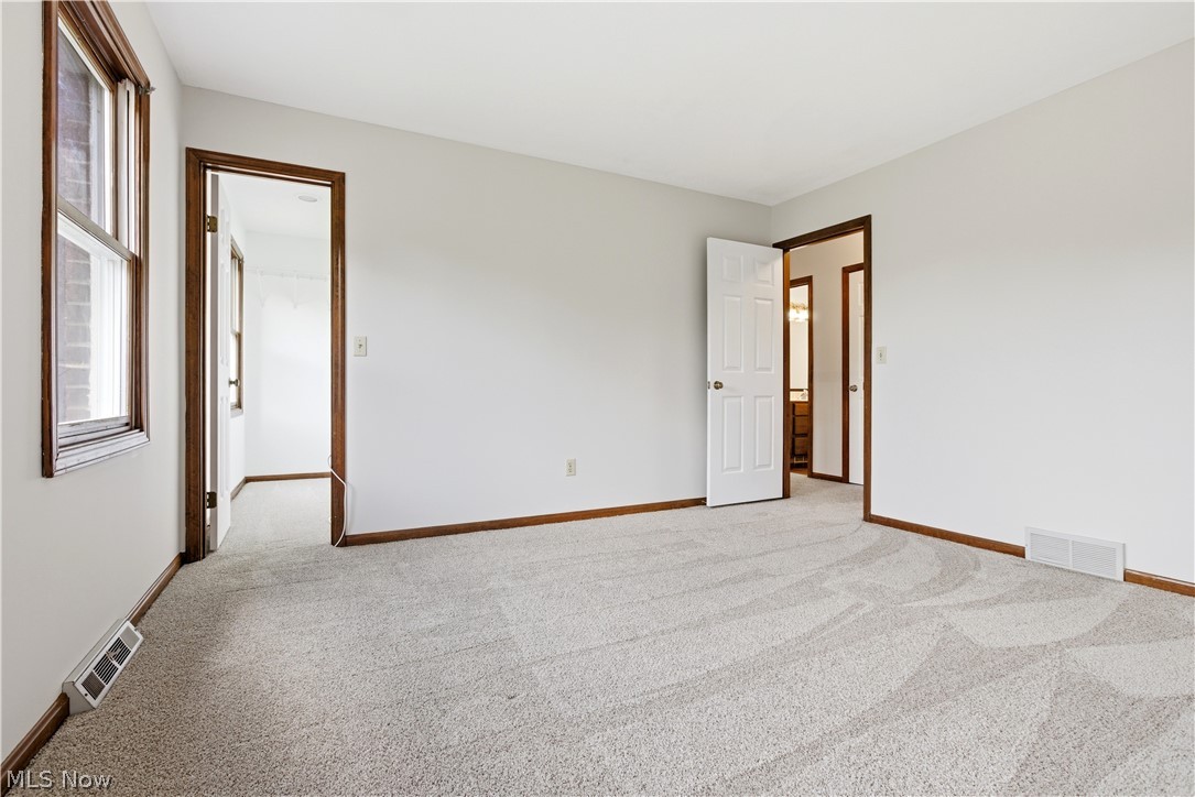 8960 Laurel Lane North Royalton OH 44133