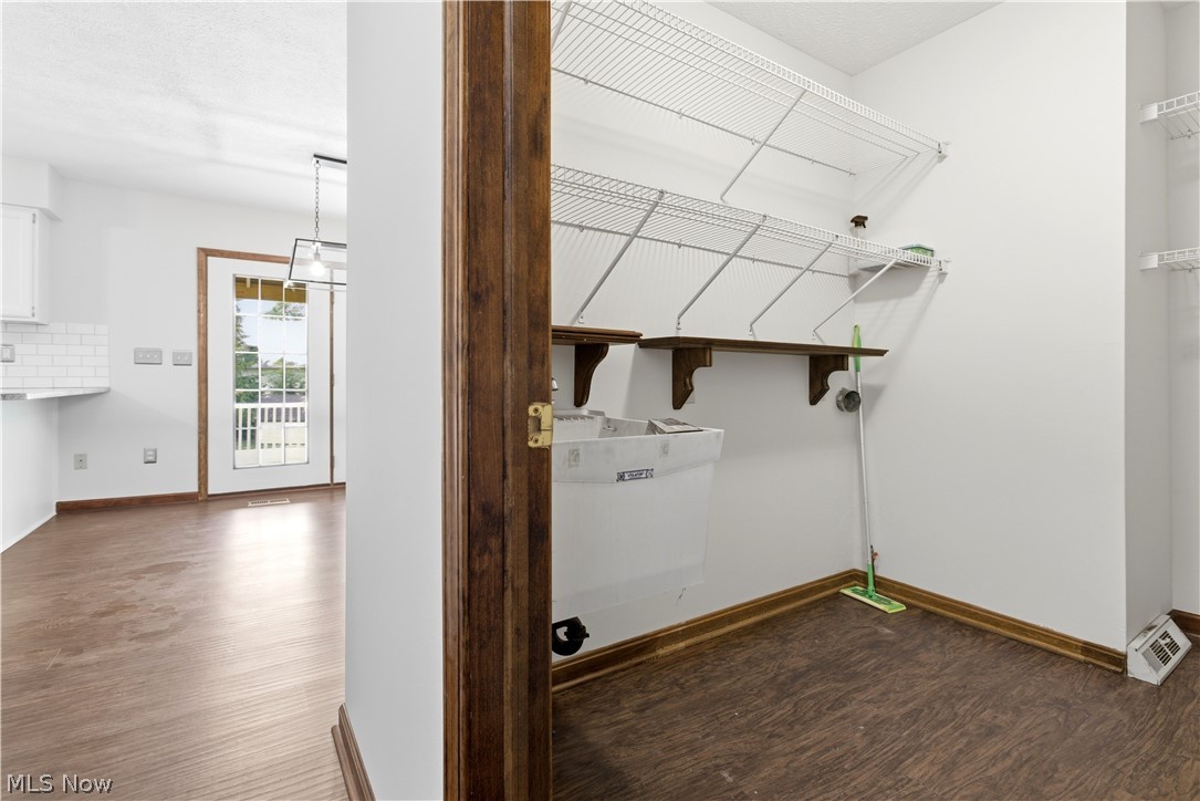 8960 Laurel Lane North Royalton OH 44133