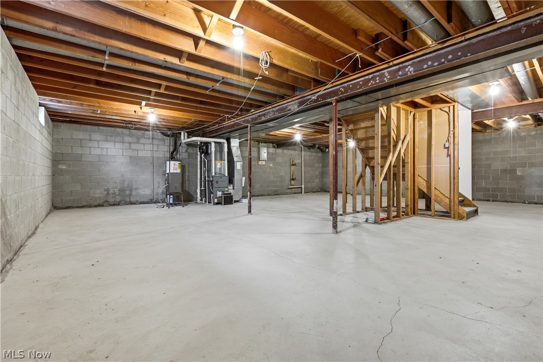 8960 Laurel Lane North Royalton OH 44133