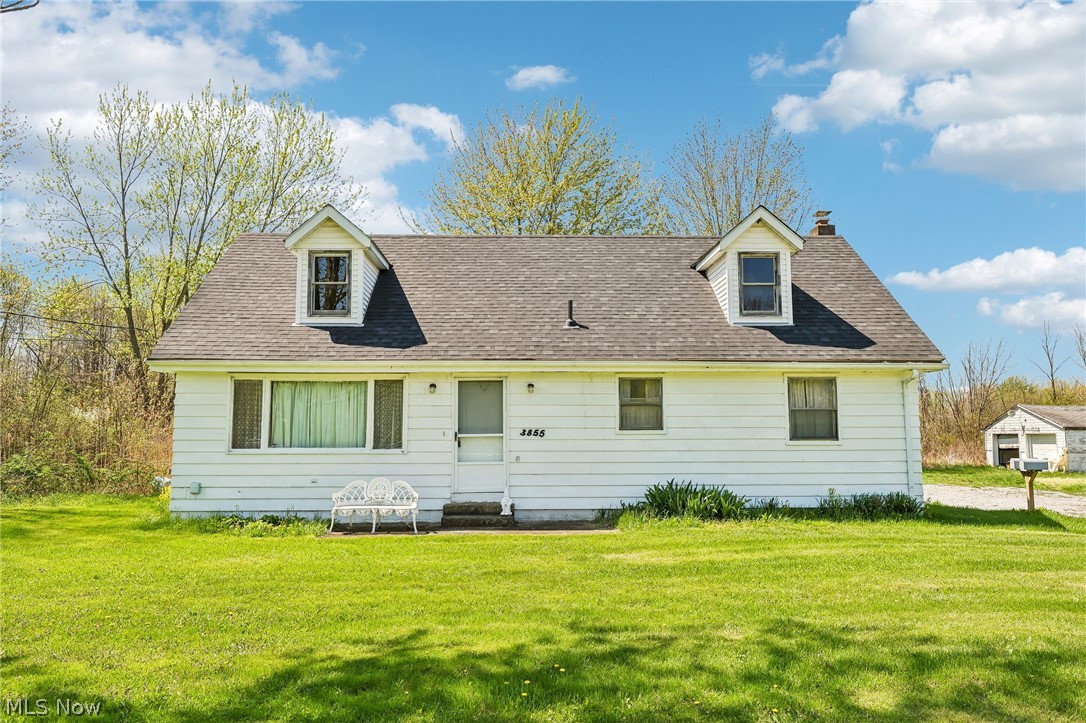 3855,3871 N Broadway Geneva OH 44041